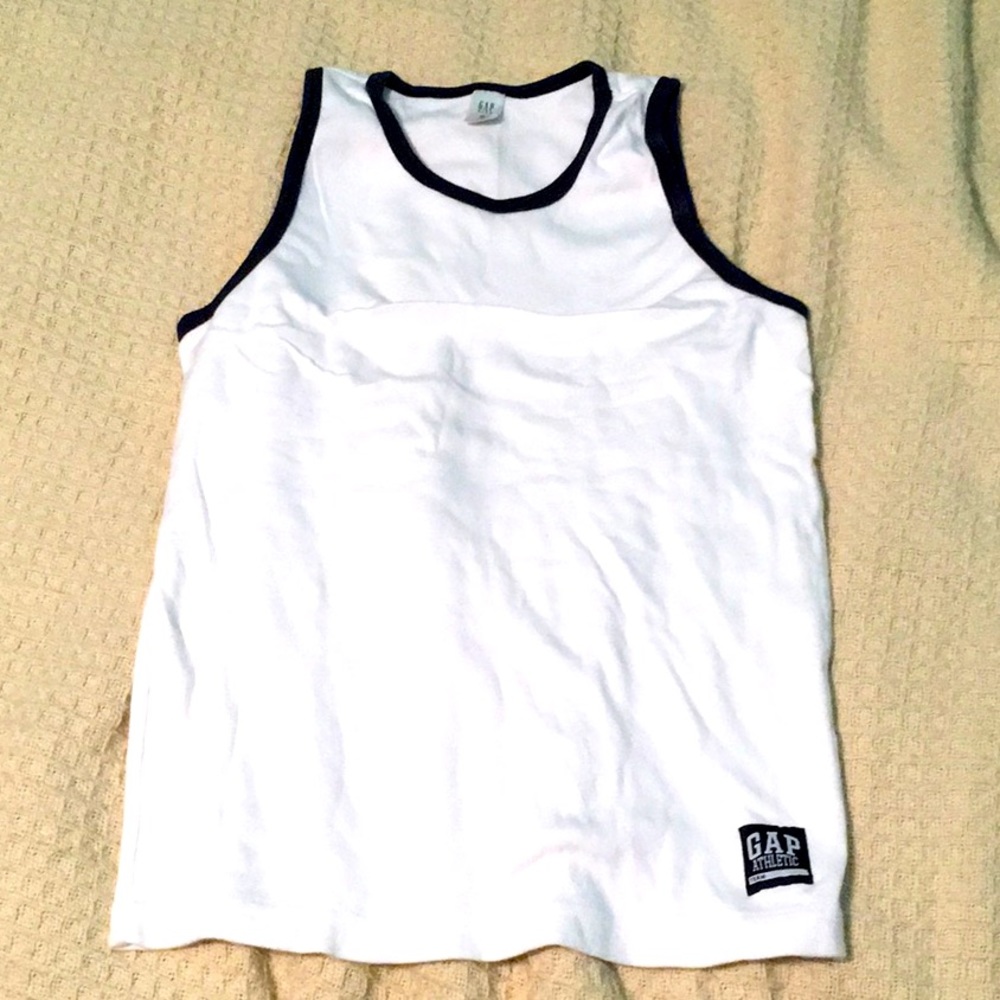 Kids Gap sleeveless tee